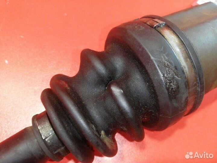 Шрус внутренний передний правый Nissan March BK12