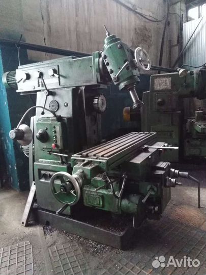 Фрезерный станок 6р82ш универсальный