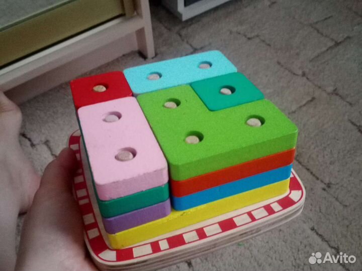 Развивающие игрушки для малышей