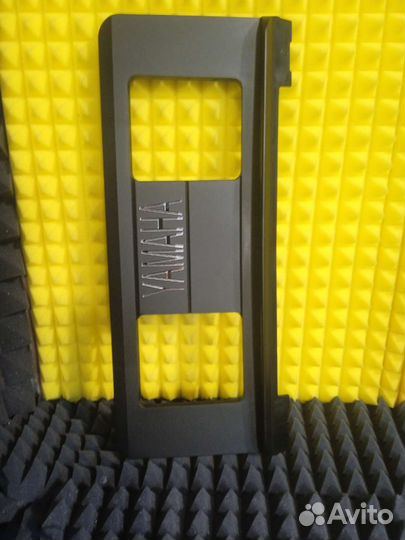 Пюпитр для синтезатора и цыфрового пианино Yamaha