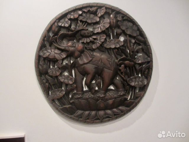 Панно из дерева