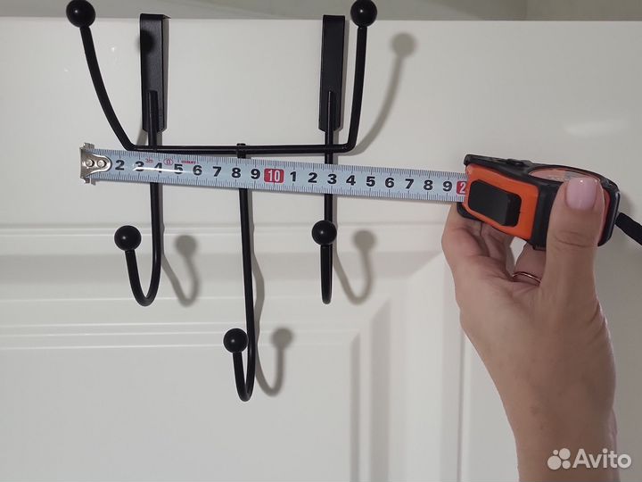 Крючки на дверь