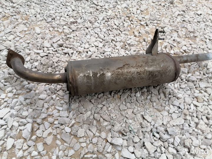 Выхлопная труба глушителя Kia Rio седан