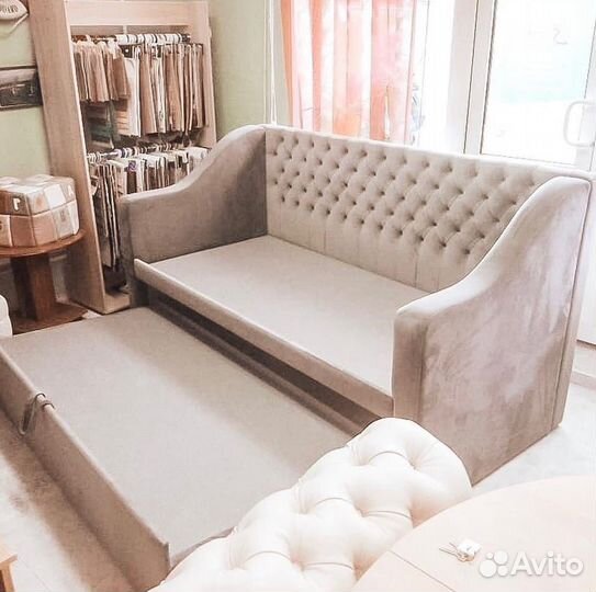 Перетяжка мягкой мебели