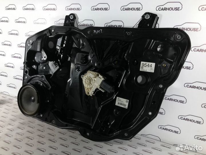 Стеклоподъемник передний правый Volkswagen Touareg