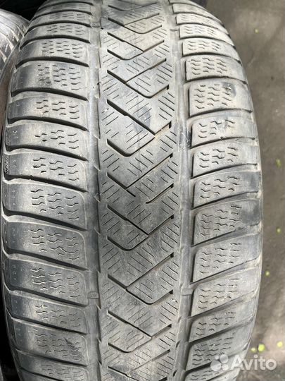 Pirelli Winter Sottozero 3 245/45 R18
