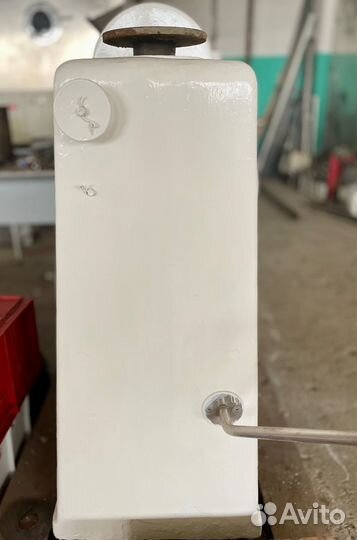 Шприц колбасный вакуумный, клипсатор, фаршемешалка