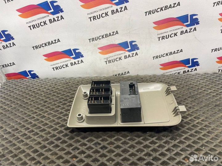 1822008 Блок кнопок Daf XF105