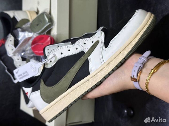 Кроссовки Nike Air jordan 1 Low Travis Scott