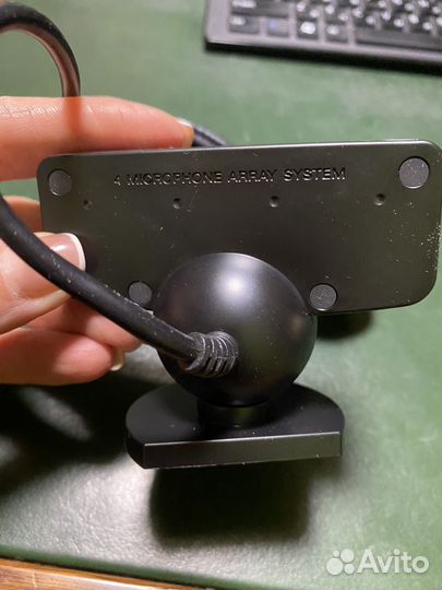 Веб-камера Logitech с микрофонами