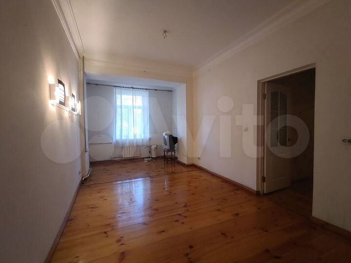 2-к. квартира, 48,3 м², 1/3 эт.