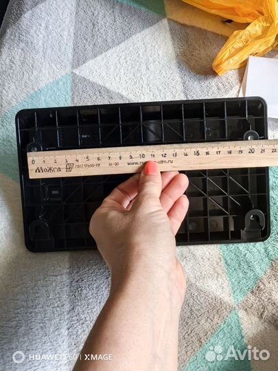 Новая подставка под телевизор LG