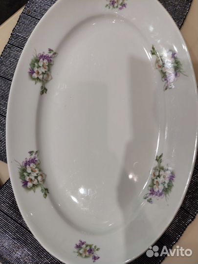 Блюдо, ваза на ножке, рюмки Дядьково