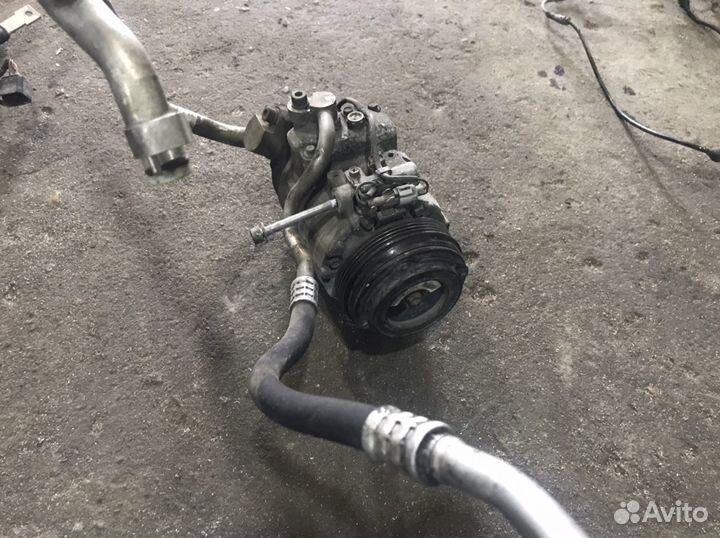 Компрессор кондиционера BMW F01 F02 750 N63