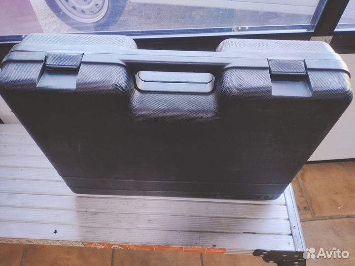 Оборудование для ремонта лобового стекла