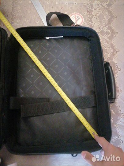 Сумки для ноутбука Continental