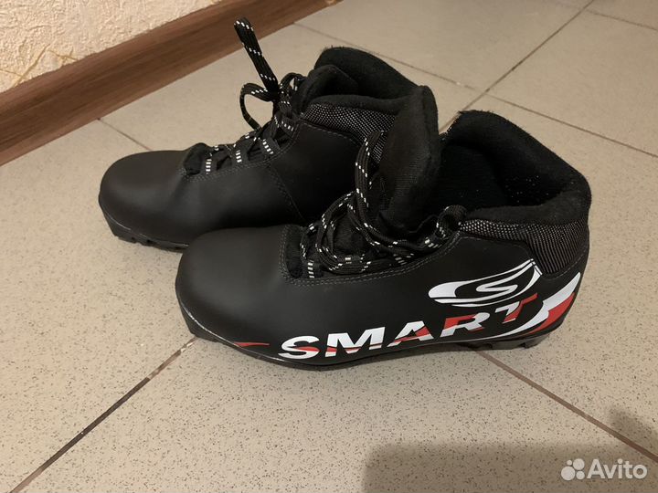 Лыжные ботинки детские