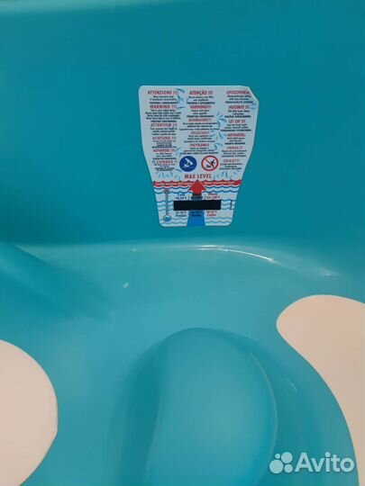 Ванночка для купания с горкой