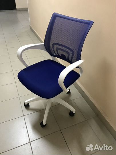 Кресло для сотрудников