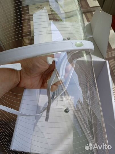 Светодиодная маска для лица