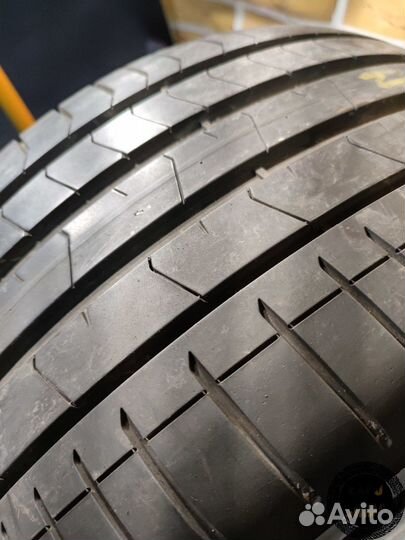 Pirelli P Zero PZ4 275/40 R21 и 315/35 R21