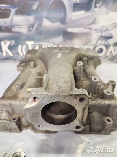 Коллектор впускной Mitsubishi Pajero 2