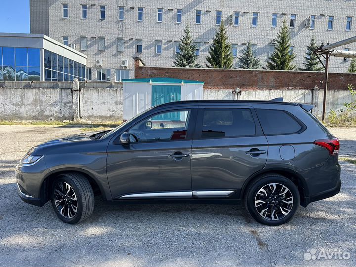 Mitsubishi Outlander 2.0 CVT, 2021, 55 300 км