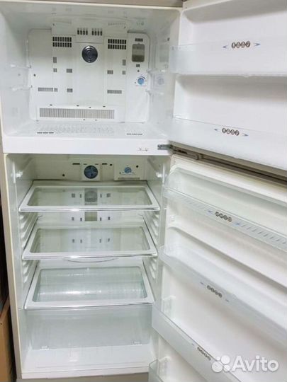 Холодильник Sharp