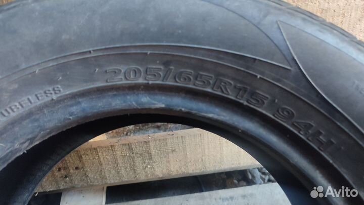 Kumho Sense KR26 205/65 R15