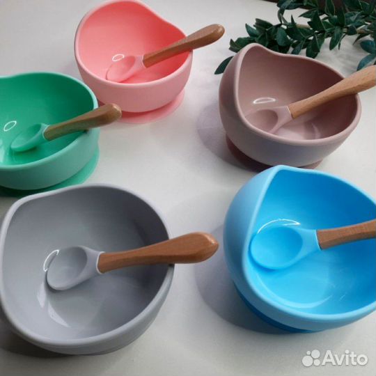 Детская силиконовая чаша с ложечкой