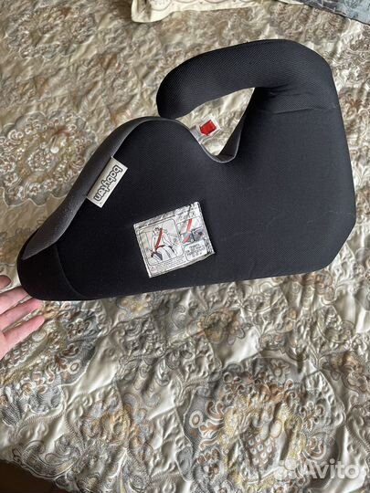 Удерживающее устройство для автомобиля(22-36кг)