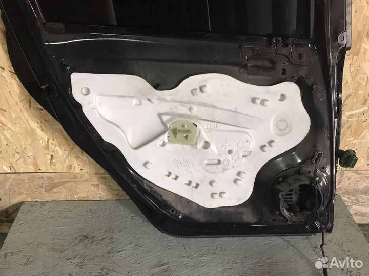 Дверь задняя(левая) Peugeot 308