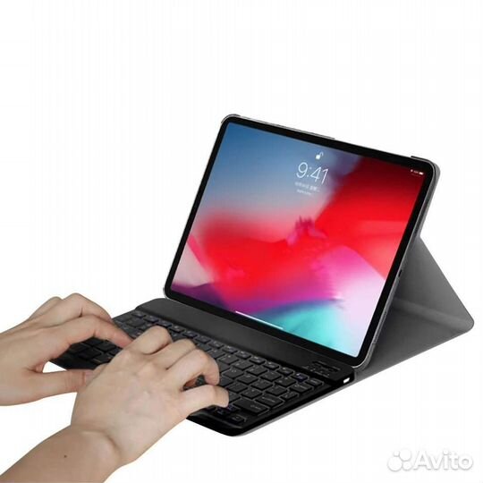iPad 11 pro 2018 чехол-клавиатура