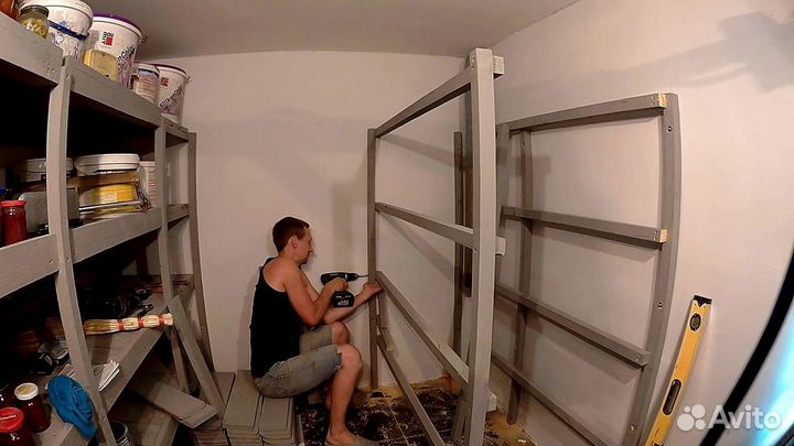 Сборка стеллажей / Монтаж полок в гараже / Мастер