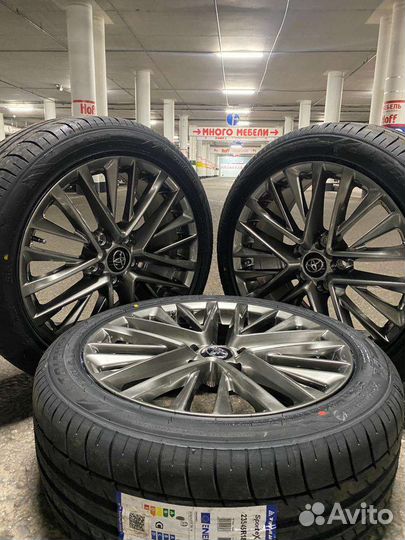 Колеса в сборе на Toyota Camry R18