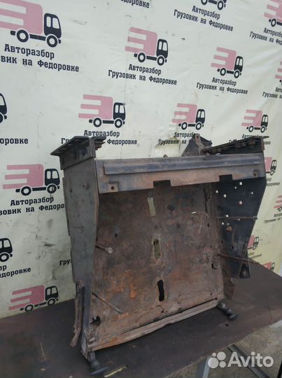 Renault Premium Ящик акб с крышкой