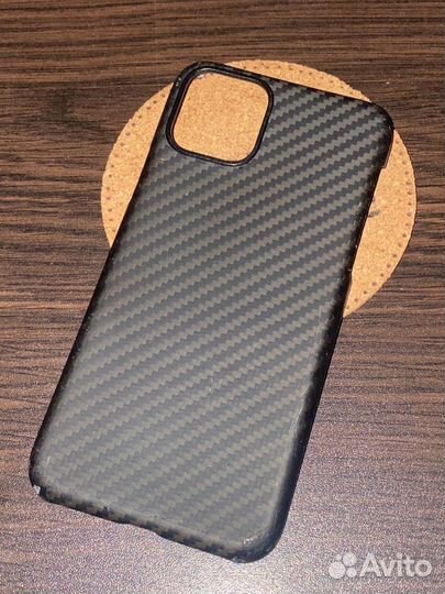 Чехлы Pitaka для Apple iPhone