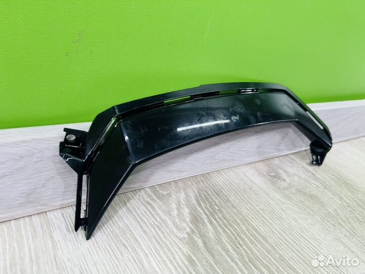 Накладка бампера Lamborghini Urus 4ML807819