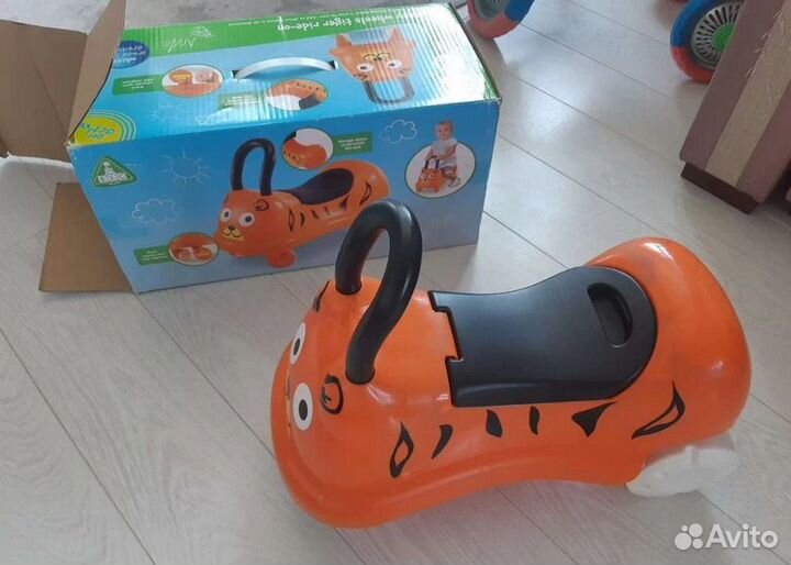 Бегунок ELC Каталка для малыша Тигр