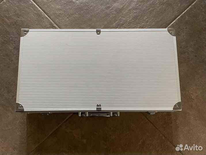 Набор для барбекю в металлическом чемодане кейсе