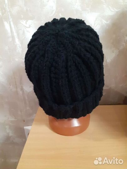 Шапка ручной работы