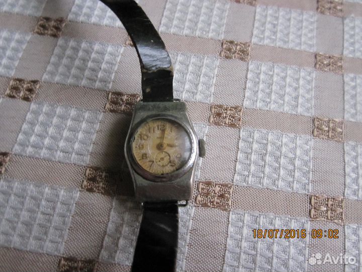 Часы Звезда