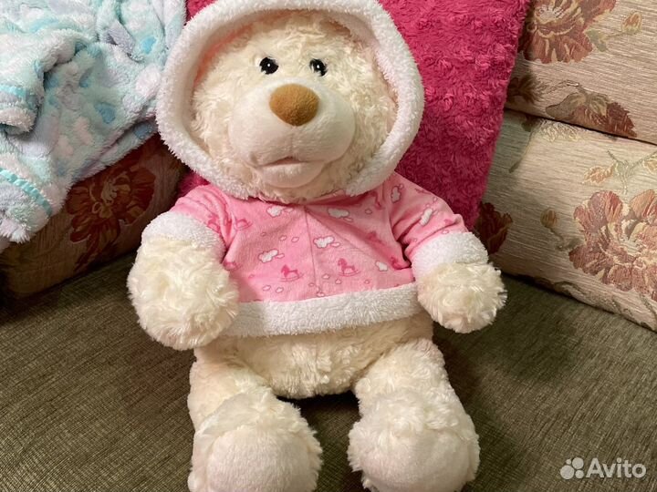 Плюшевый медведь