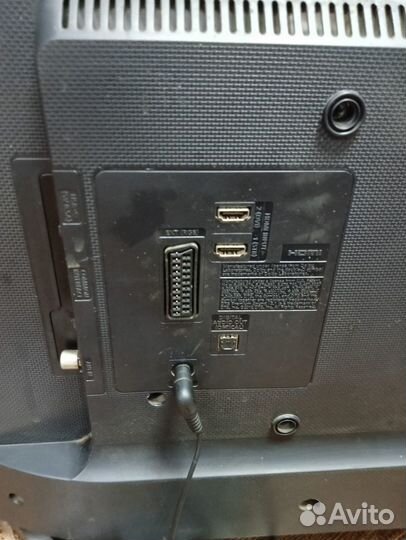 Телевизор Samsung UE32J4000AK