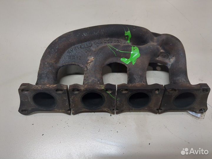 Коллектор выпускной Audi TT, 2000