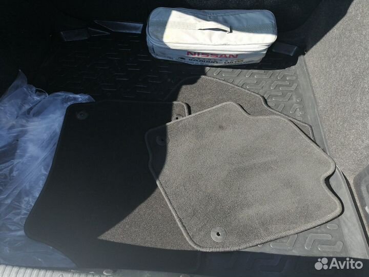 Коврики на новый кузов vw polo/skoda rapid