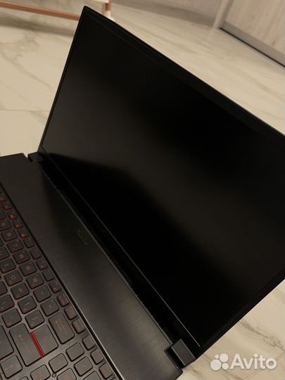 Игровой ноутбук Ноутбук MSI GF75 Thin i7, RTX