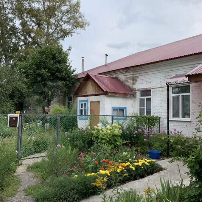 Авито комсомольский мордовия. Чамзинский район поселок Комсомольский дом. База отдыха Чамзинский район. Комсомольская 4. Купить дом в Мордовии Чамзинский район Комсомольский поселок.