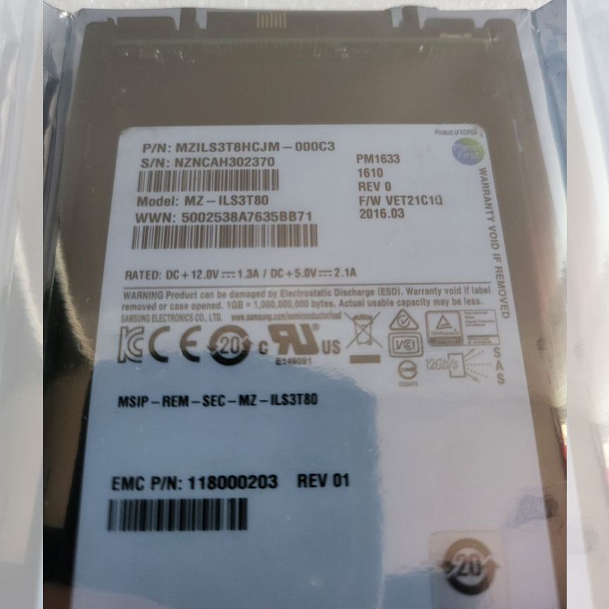 [MZ-ILS3T80] Samsung Emc 118000203 3.84 Тб Mz-Ils3t80