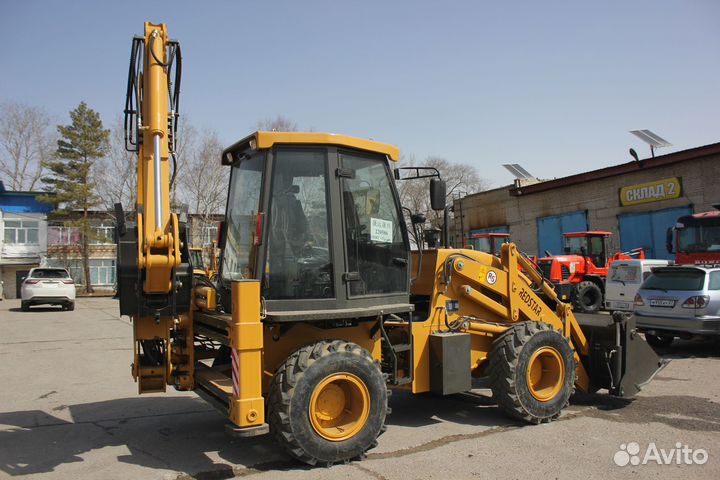 Экскаватор-погрузчик Redstar T28/28, 2023